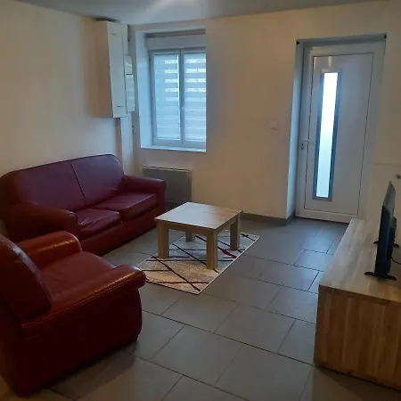 Le Cap D'home بيت للعطل